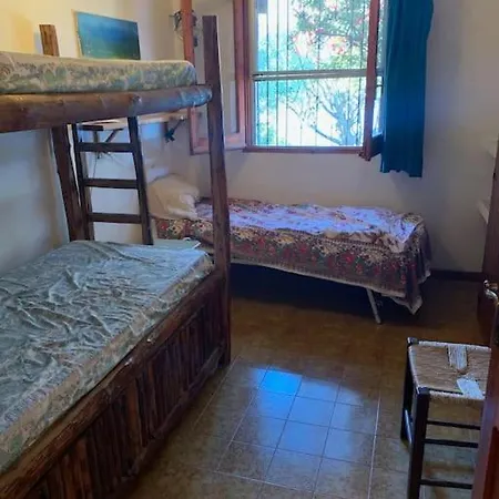 Carmen Di Hotell Torre delle Stelle